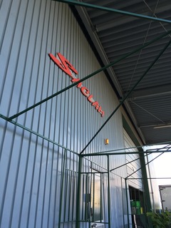 010.JPG
