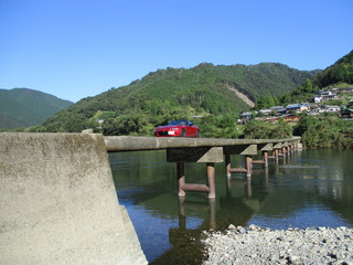 225.JPG